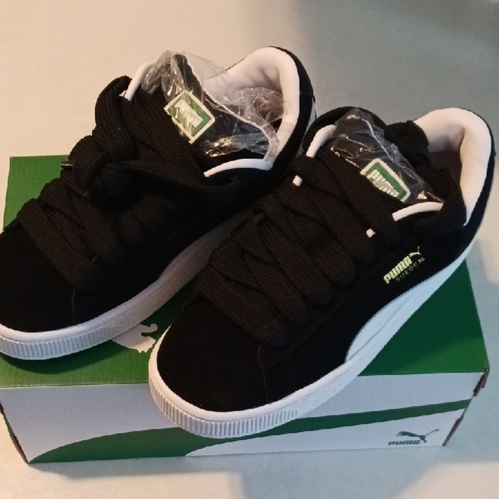 Puma Kids Black Sneakers with White Soles